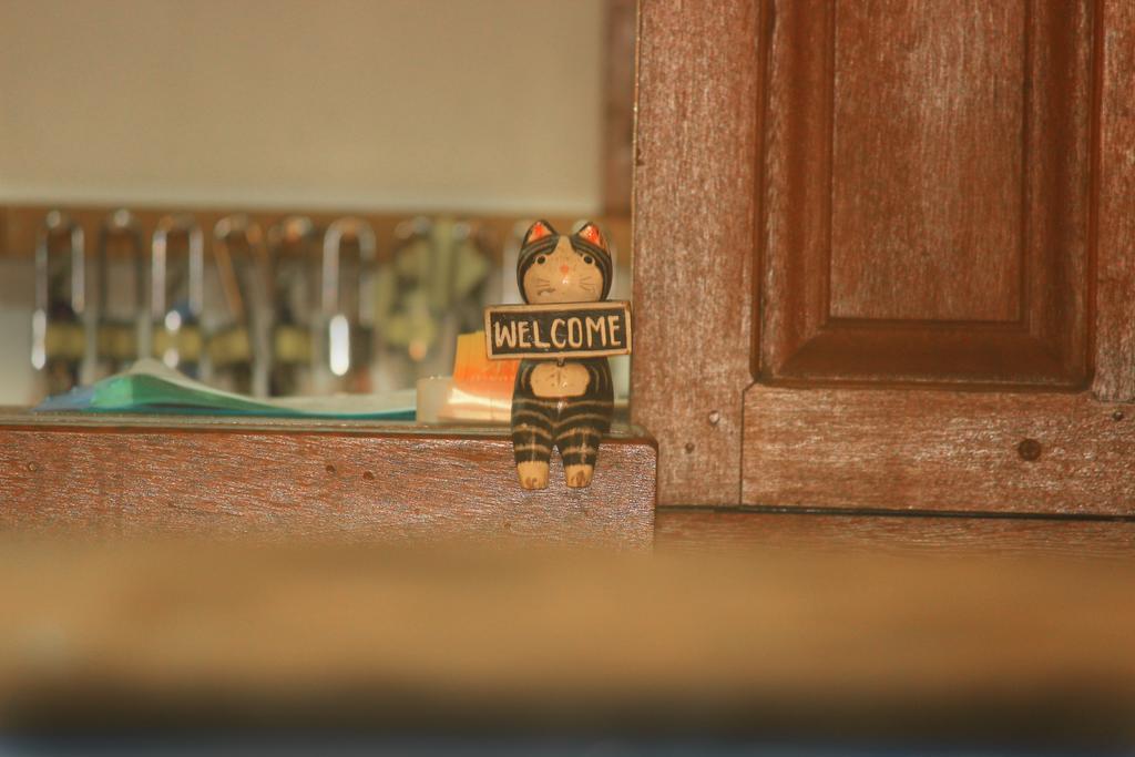 Ostello Friendly House Bali Ubud Esterno foto